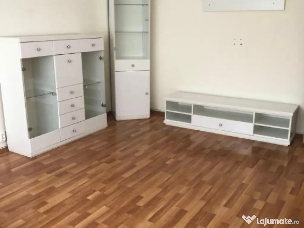 Apartament 2 camere, 40 mp, zona linistita aproape de centru