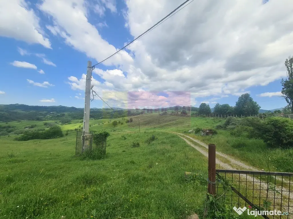Teren intravilan de vanzare in Breaza (dezvoltare imobili... 