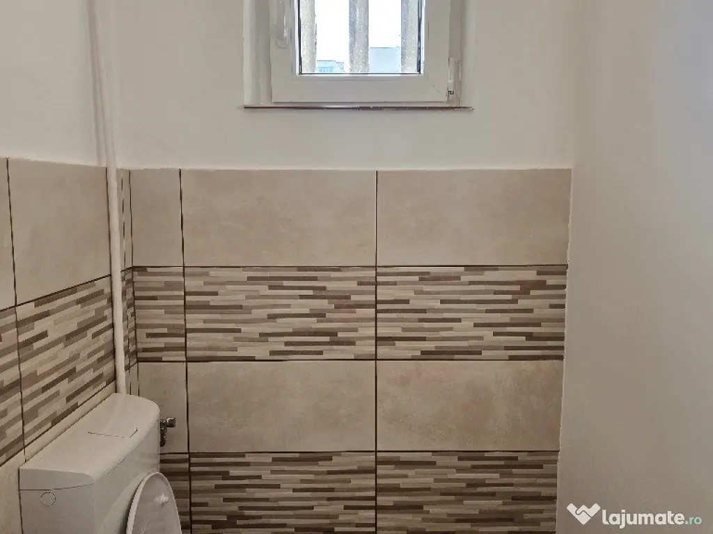 Vand sau inchiriez apartament 4 camere in Deva, Pieta Centrala, et. 3 