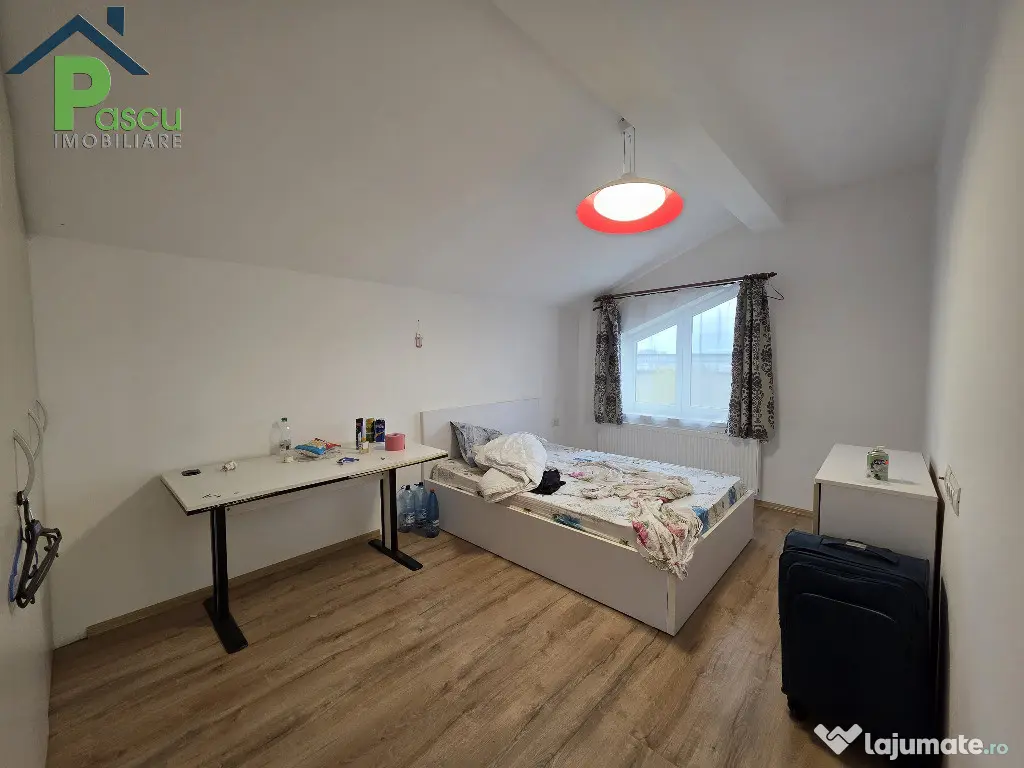 Vila Otopeni, drumul Garii Balotesti, aeroport, 4 camere, 3 bai 