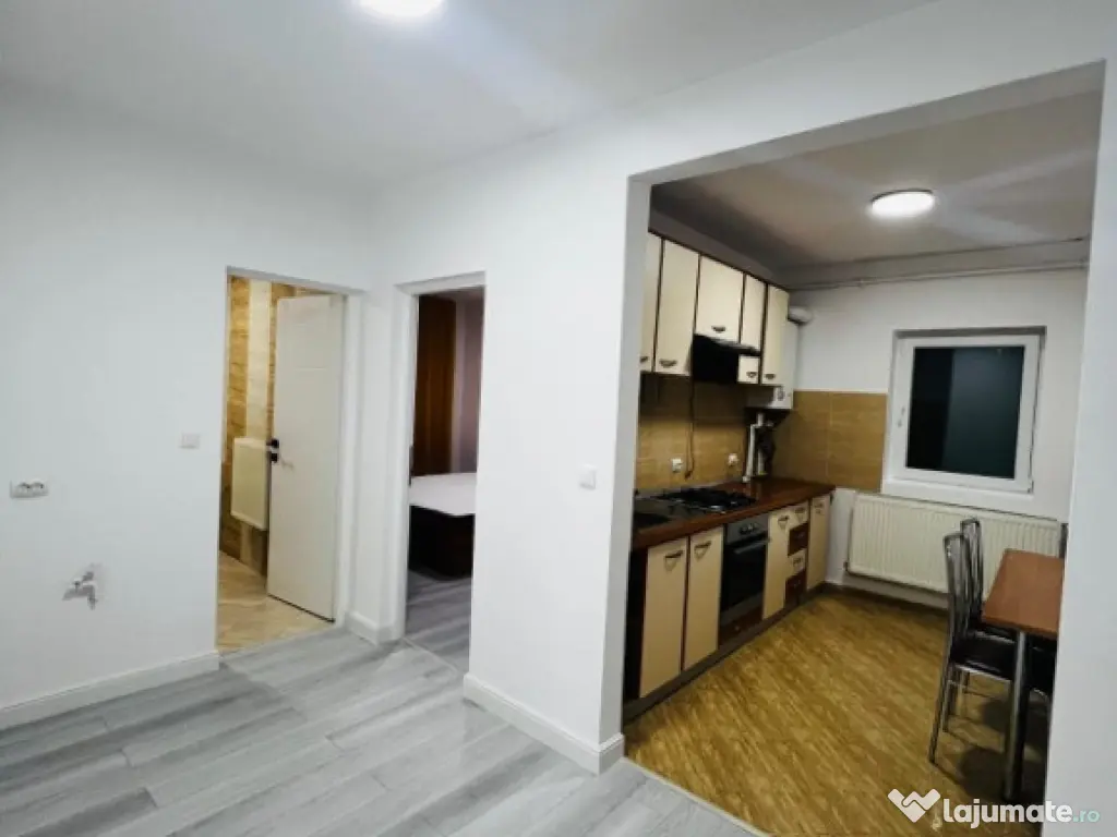 Apartament cu 3 camere, de inchiriat, zona Subcetate - 75000Euro 