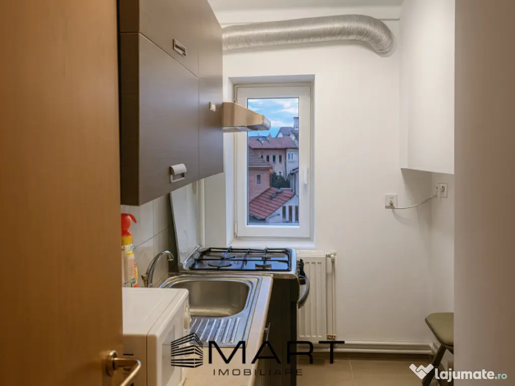 Apartament 2 camere la mansarda pe Nicolae Iorga 