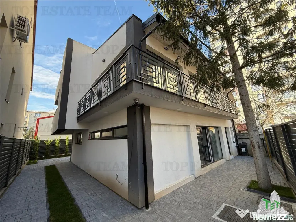 Vila premium cu destinatie mixta, comercial si rezidential 