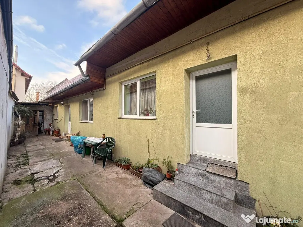 Casa de vanzare cu 3 camere -zona Cristian , Brasov 0%Comision.