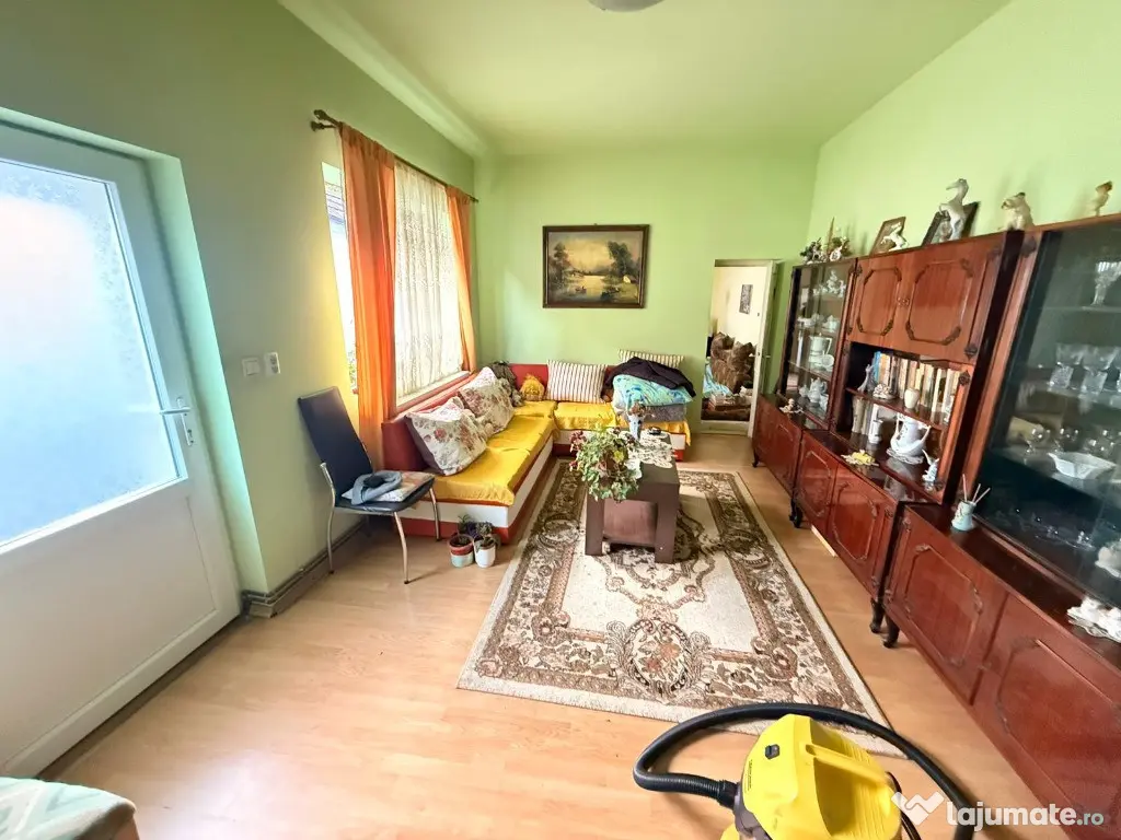 Casa de vanzare cu 3 camere -zona Cristian , Brasov 0%Comision.