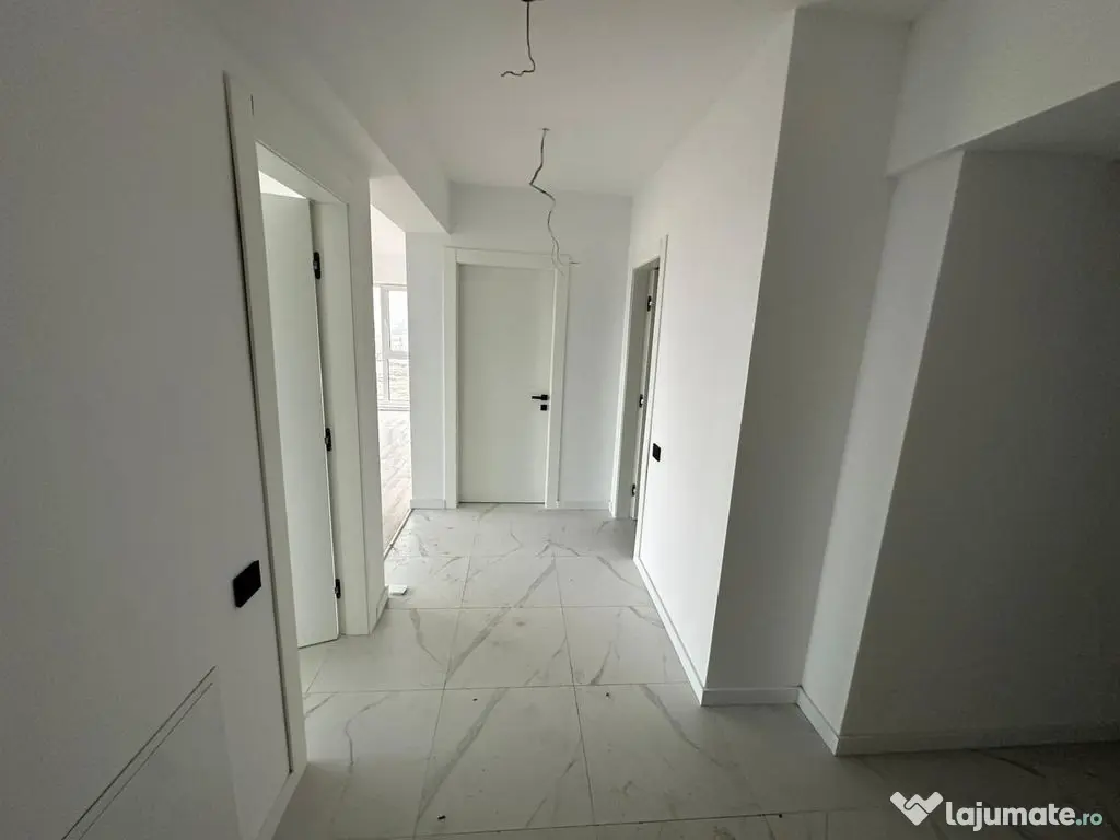 Apartament 3 camere decomandat Astorium life Bloc A 