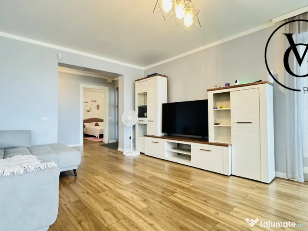 Casă spațioasă cu teren generos | 5 camere | Ovidiu – z 