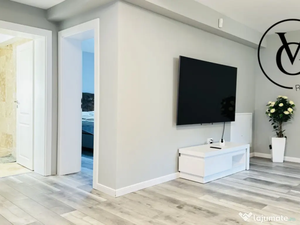 Casă spațioasă cu teren generos | 5 camere | Ovidiu – z 