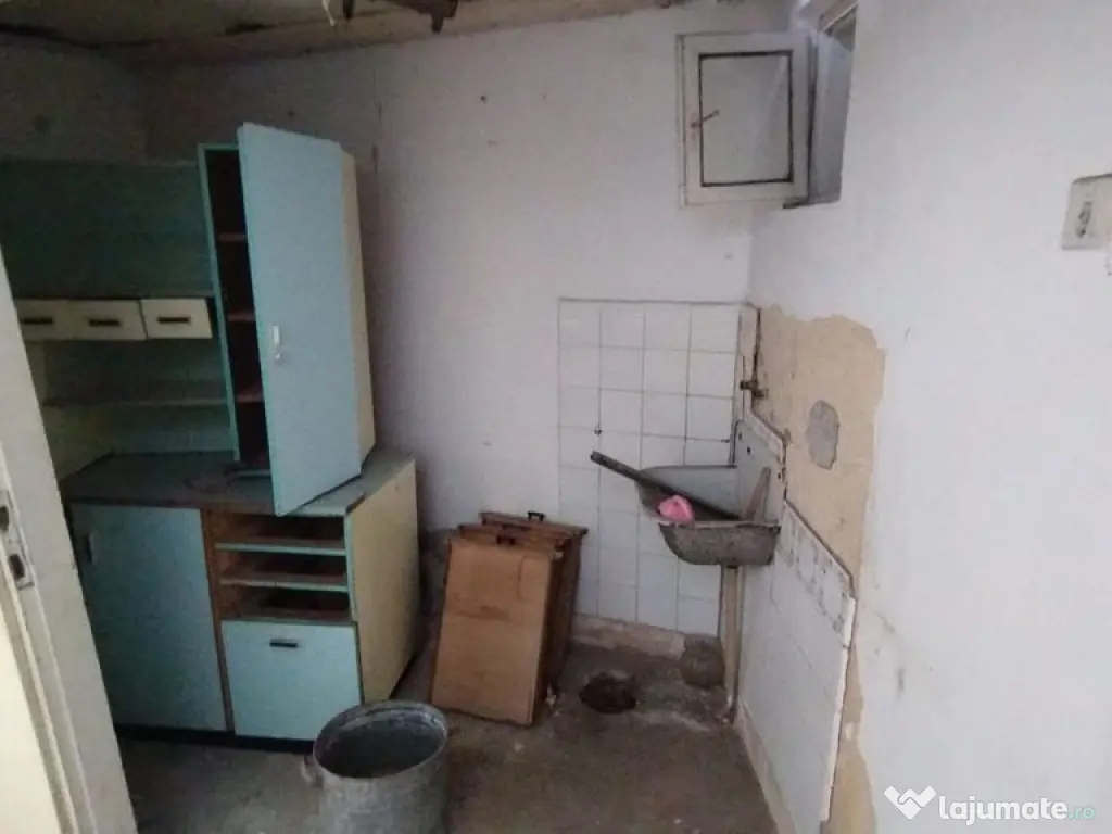 Casă cărămidă renovabila Stadion 