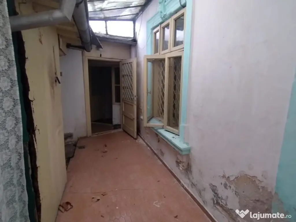 Casă cărămidă renovabila Stadion 