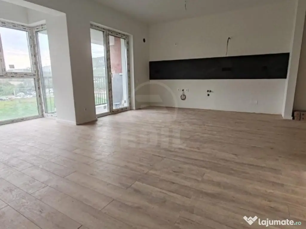 Oportunitate! Apartament 2 camere, finisat, parcare, zona Av. Iancu