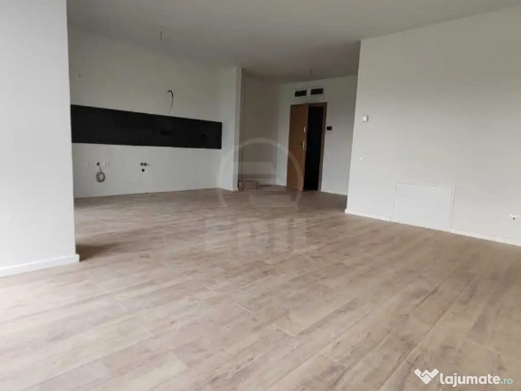 Oportunitate! Apartament 2 camere, finisat, parcare, zona Av. Iancu