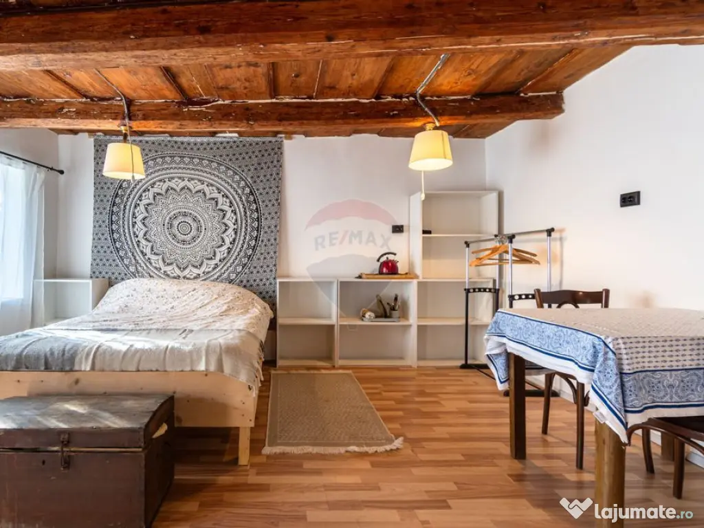 Casă cu 3 camere si teren generos de 1.519 mp în Prejme... 