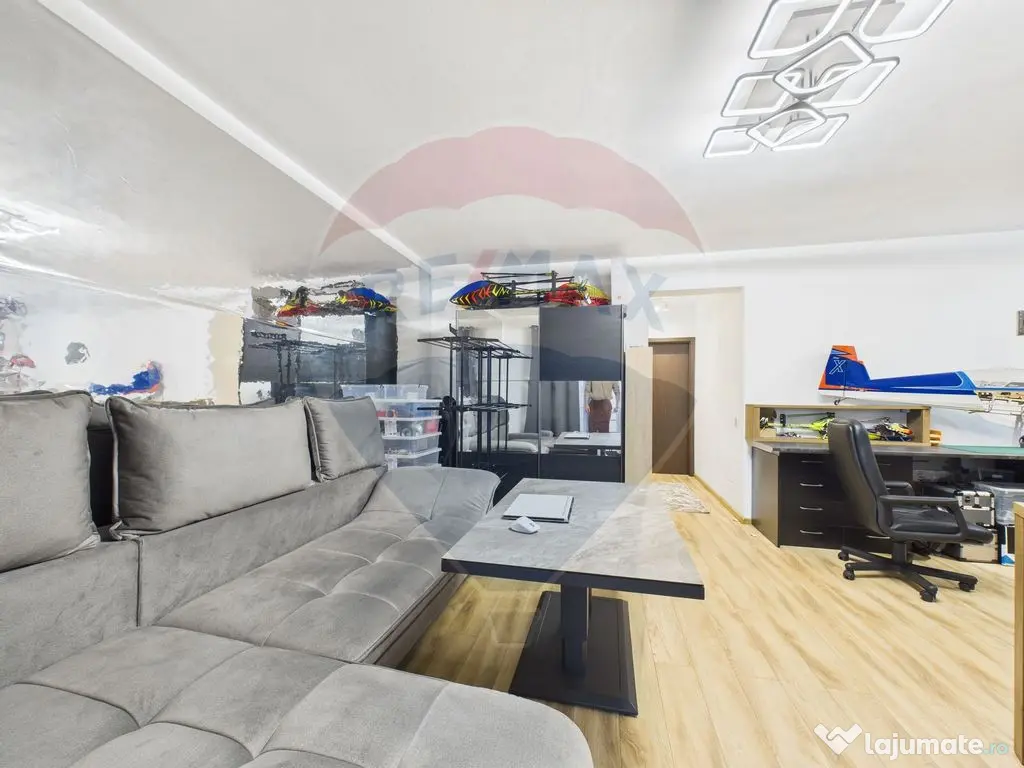 Apartament cu 2 camere | Parcare si Pod | Cartierul Latin 