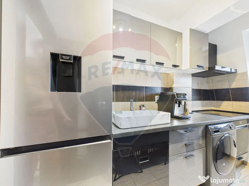 Apartament cu 2 camere | Parcare si Pod | Cartierul Latin 