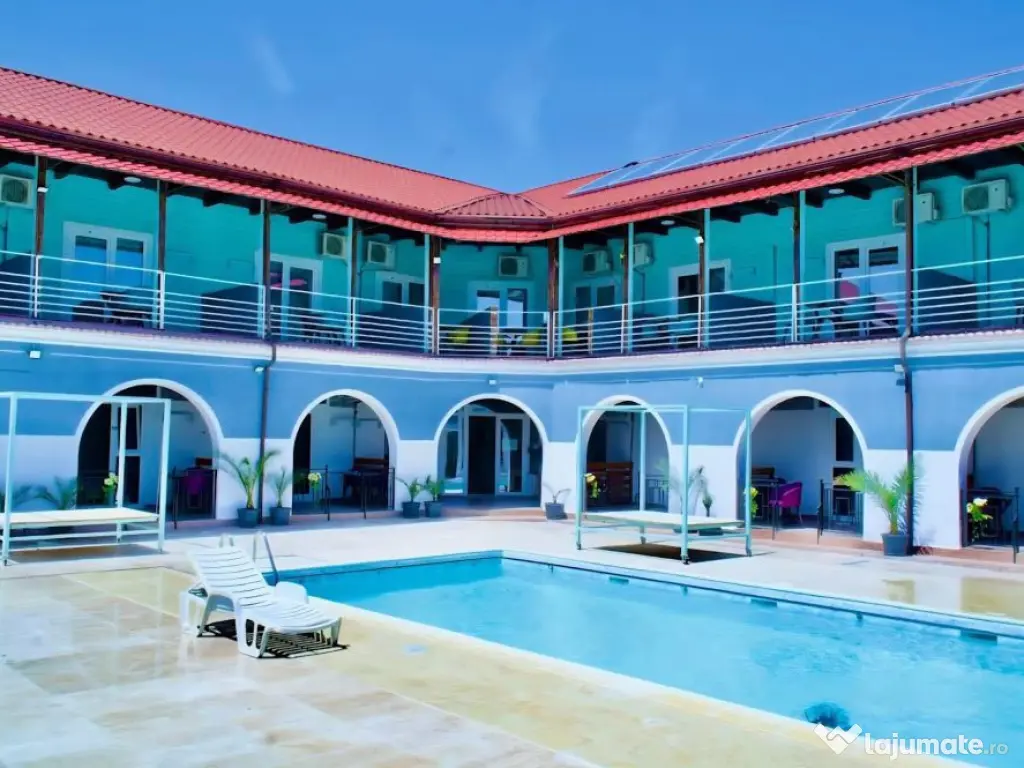 Hotel KM0 Costinesti + Restaurant + Bar + 6 spatii comerc...