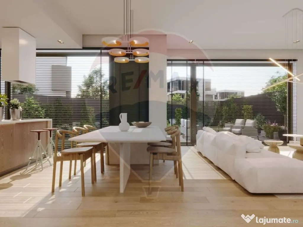 VANZARE Vila 4 camere Pipera Bellemonde Residence 