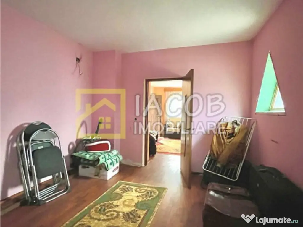 Casa cu teren 537 mp, str. Emil Braescu, Magura, Bacau 