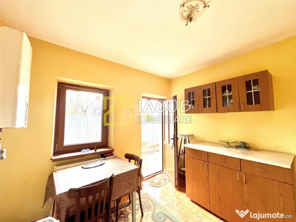 Casa cu teren 537 mp, str. Emil Braescu, Magura, Bacau 