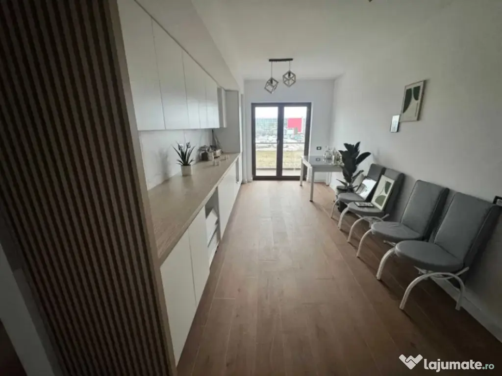 Apartament 3 camere, decomandat - zona Bartolomeu