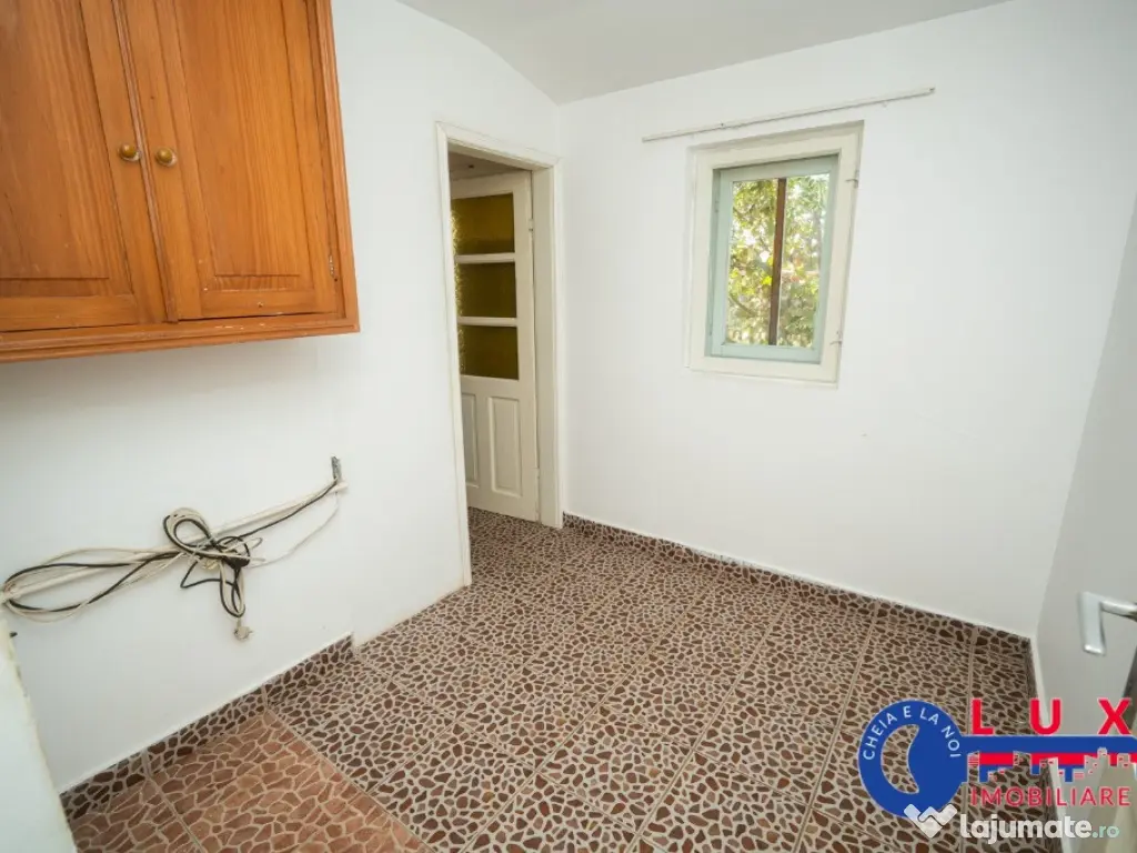 ID 9551 Casă P+1 de închiriat – Strada Mahmudiei