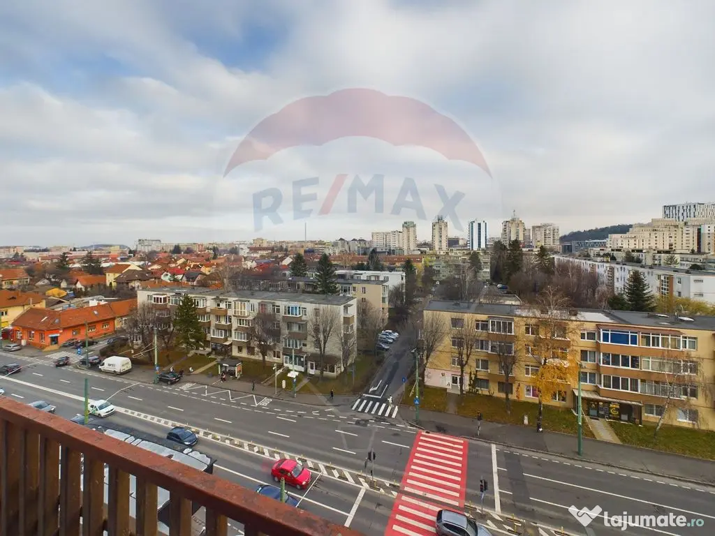 Apartament cu 4 camere de închiriat în zona Centrul Civic 