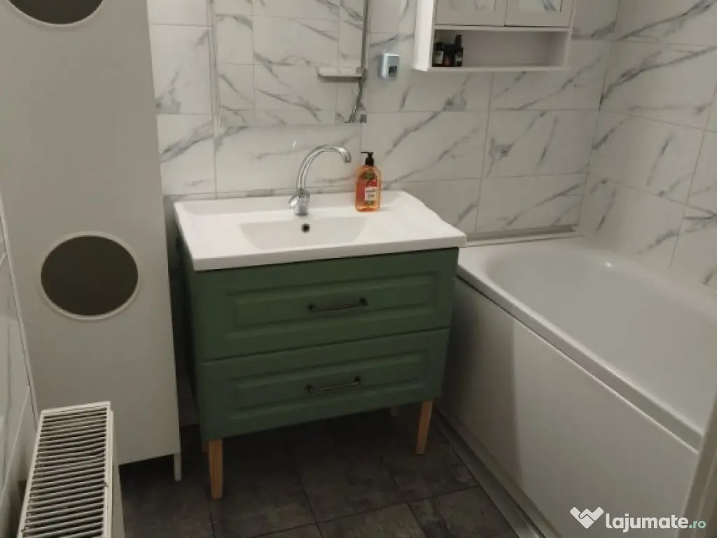 3 Camere, Unirii (Union Plaza), Centrala Proprie, 15 min met 