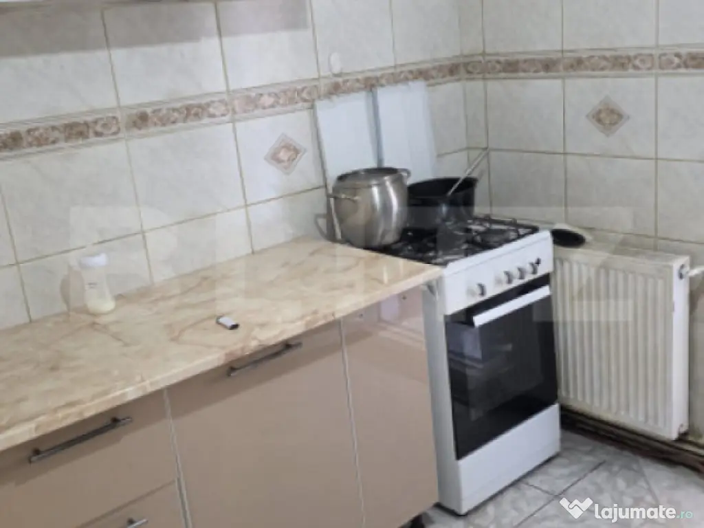 Apartament 3 camere, 65 mp utili – zona Micro 12