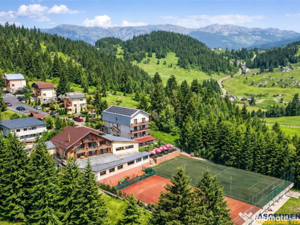 Complex turistic cu privelisti picturale,apa curativa,aer pu