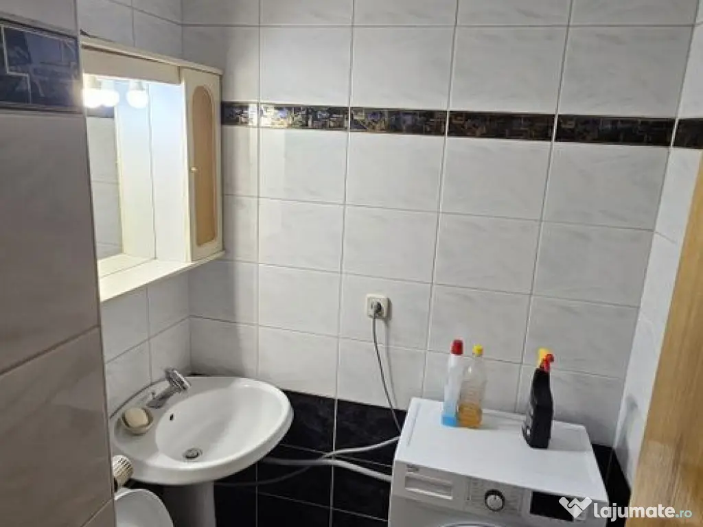 Apartament 3 camere Piata Alba Iulia 