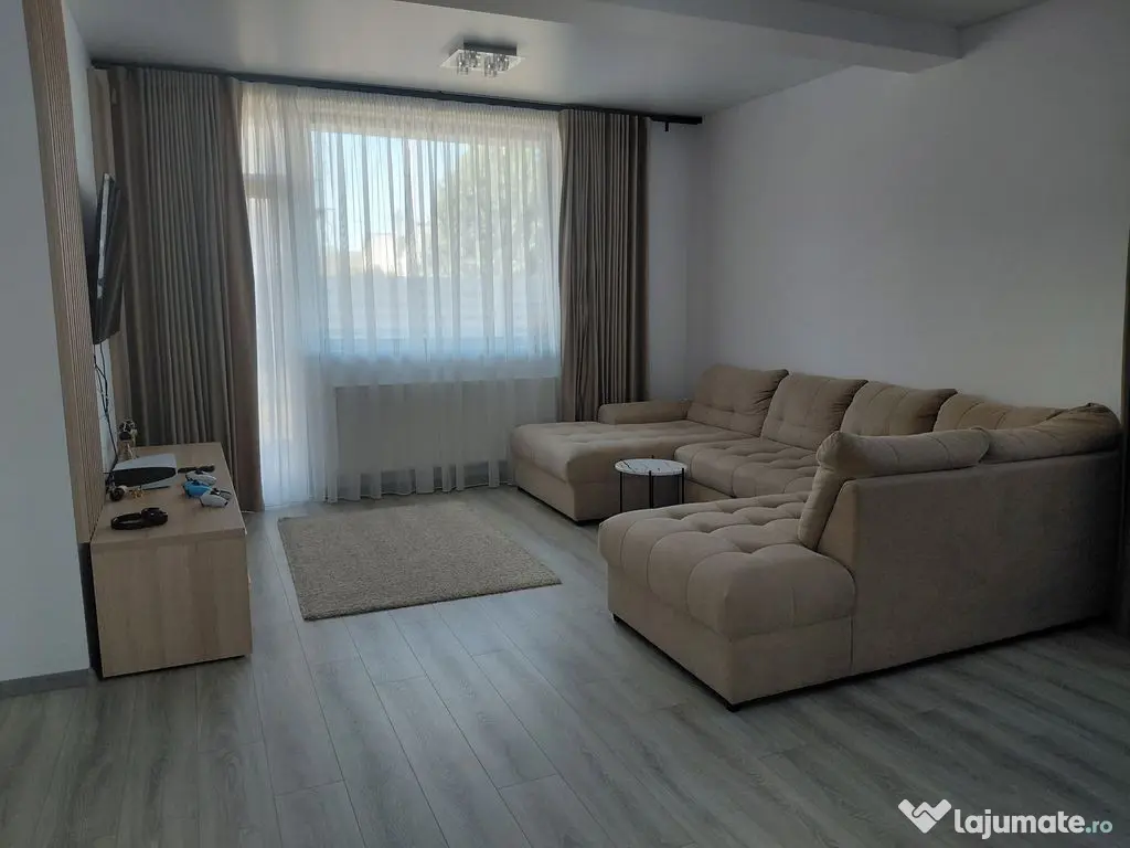 Casă modernă, P+1,complet mobilată, în complex privat... 