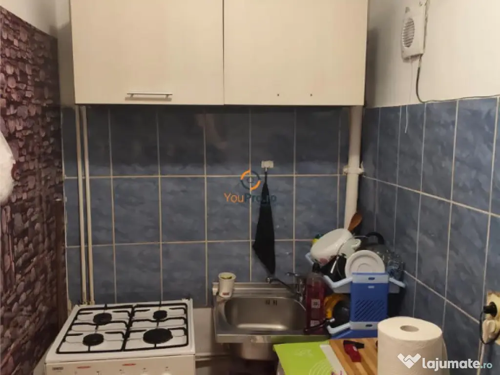 Garsoniera Etaj Intermediar zona Buziasului