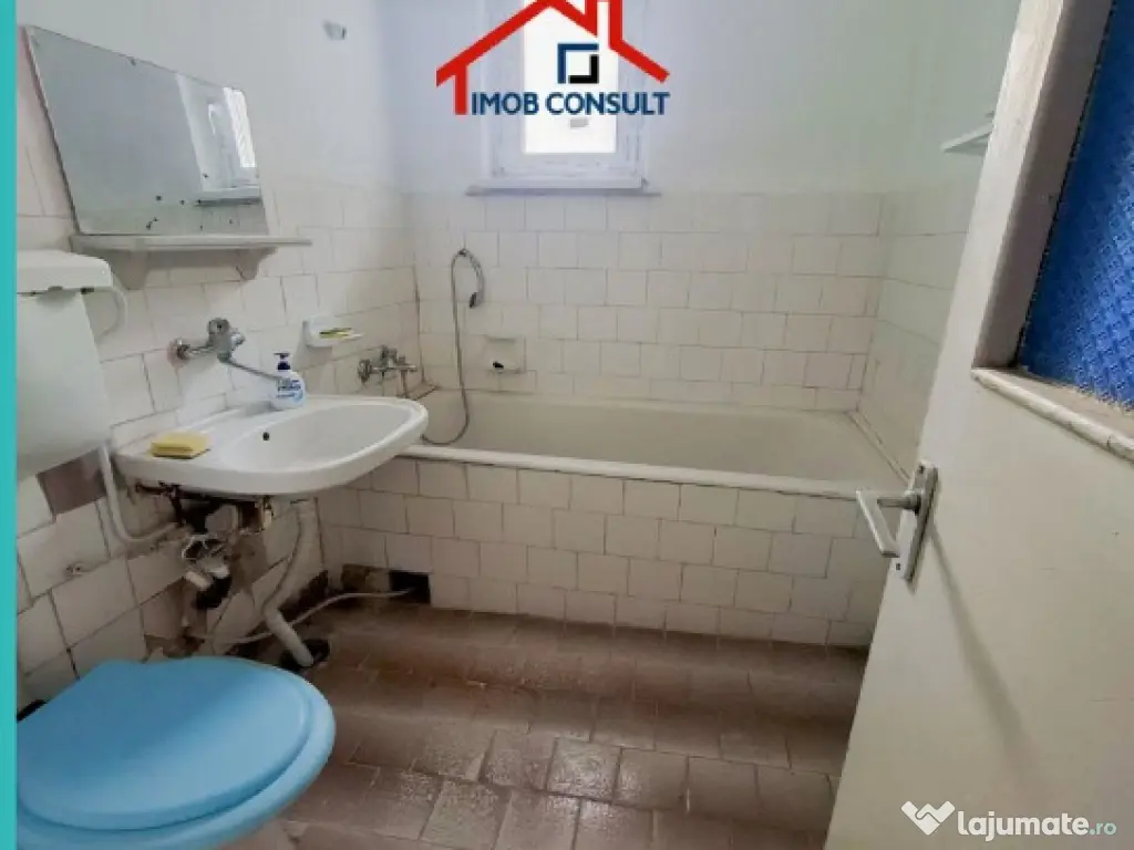 Apartament cu 3 camere, decomandat! Str. M. Eminescu! CE1372