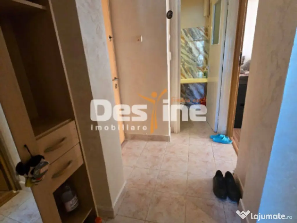 Apartament 2 camere, decomandat, Alexandru Cel Bun, 71.900 E 