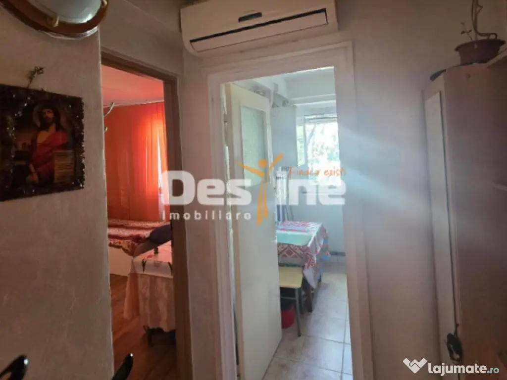 Apartament 2 camere, decomandat, Alexandru Cel Bun, 71.900 E 