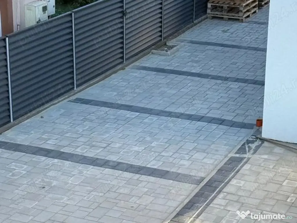 Casa modernă P+1 zona Nord 