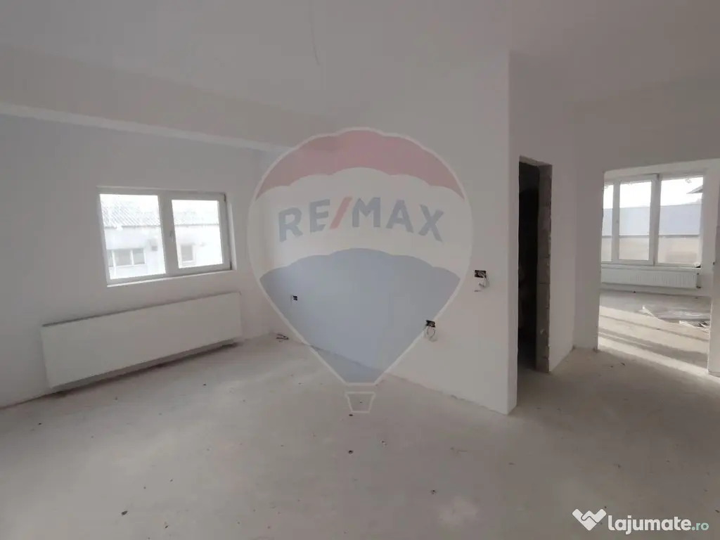 PENTHOUSE (3 camere + terasa amenajata) 