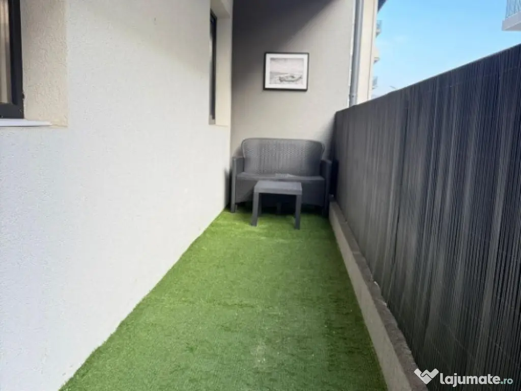 Apartament 3 camere, 2 bai bloc NOU Floresti 