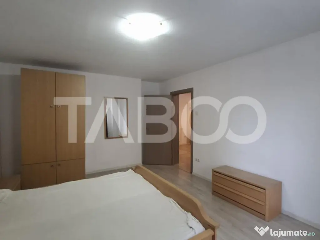 Apartament 3 camere de vanzare decomandat 77 mpu zona Rahove