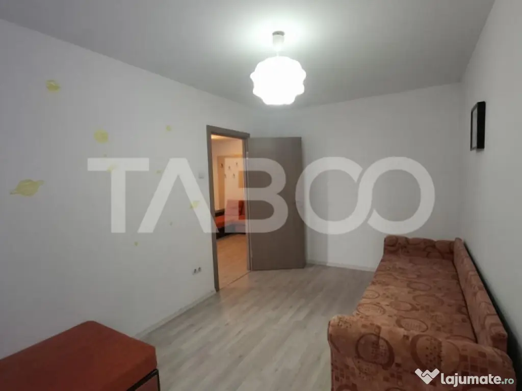 Apartament 3 camere de vanzare decomandat 77 mpu zona Rahove