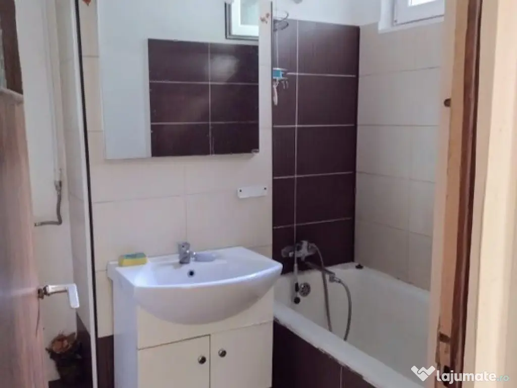 De vanzare apartament 2 camere - Alexandru Obregia - Ocazie 