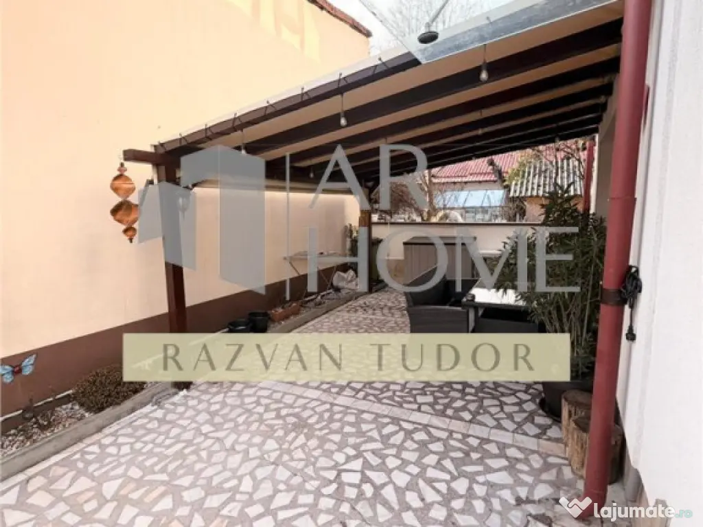 Casa 5 camere lux , cu garaj , beci , Ploiesti , ultracentr 