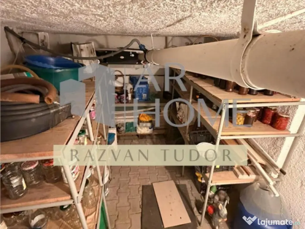 Casa 5 camere lux , cu garaj , beci , Ploiesti , ultracentr 