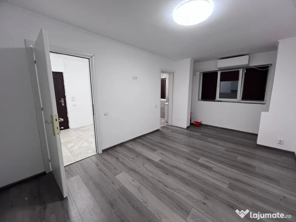 Apartament o camera,zona Maxxa