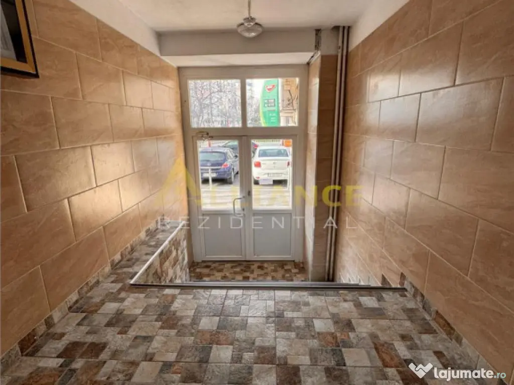 Metrou Aparatorii Patriei - 3 camere complet decomandat 