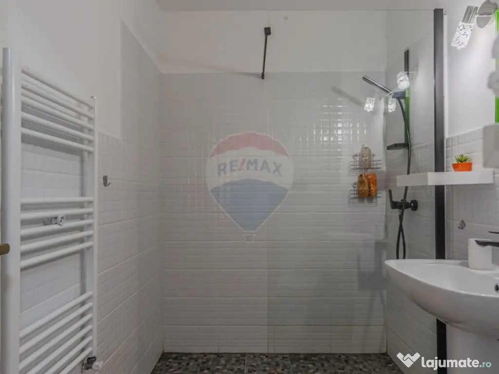 CASA cu 7 camere in inima Branului | Teren 1346mp | COMIS... 