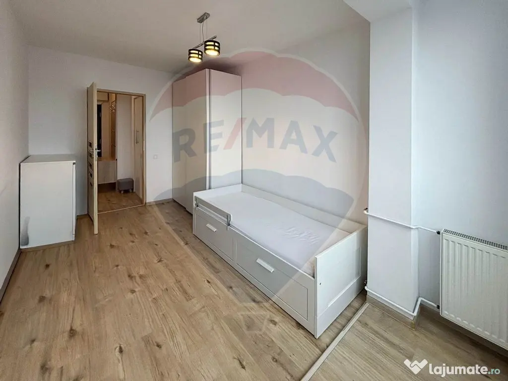 Apartament cu 3 camere de închiriat – Bulevardul Dacia 