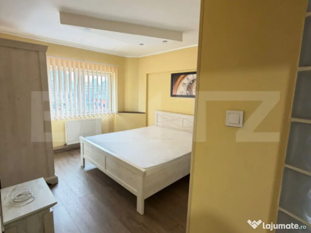 Apartament 3 camere spațios, renovat recent | Centrul Civic