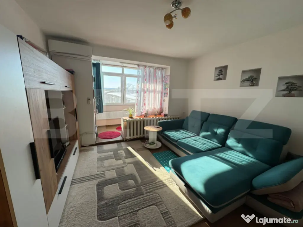 APartament cu 2 camere decomandat, 56 mp in Hunedoara 