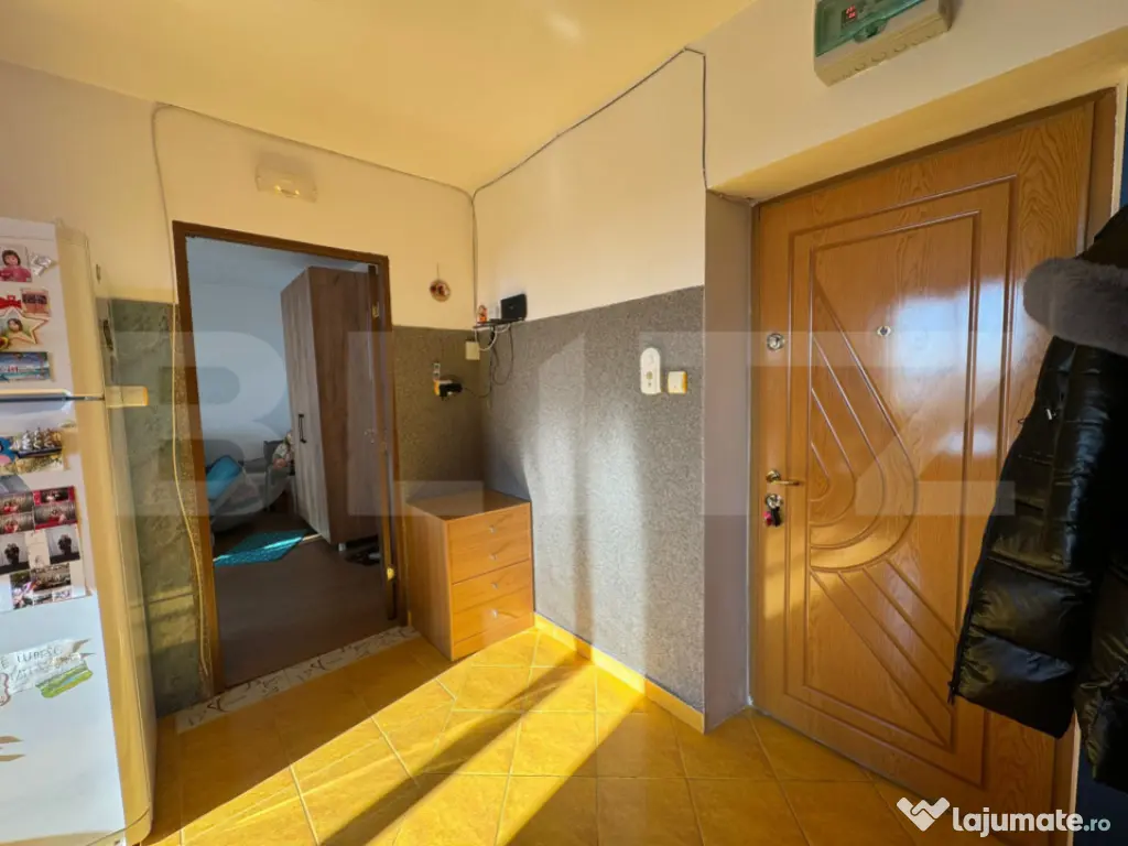APartament cu 2 camere decomandat, 56 mp in Hunedoara 